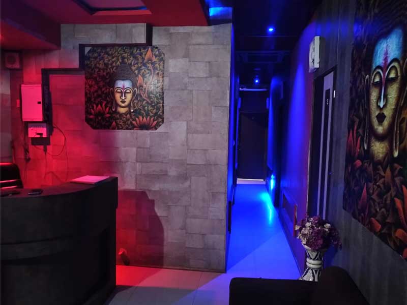 Body Massage in Delhi